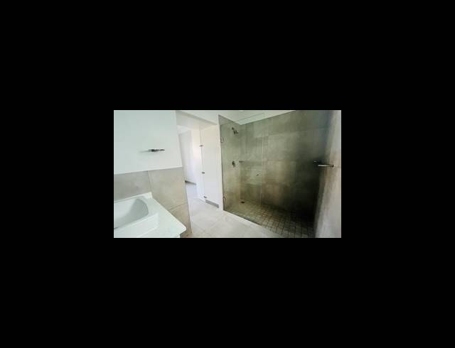 2 BEDROOM GATED ESTATE TO LET IN WYEBANK